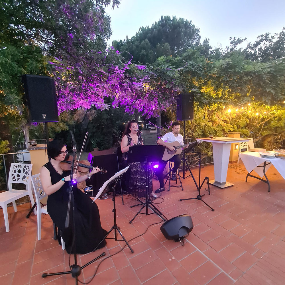 Agriturismo Isola Verde in Cerreto Guidi - Toscana - gruppo musicale